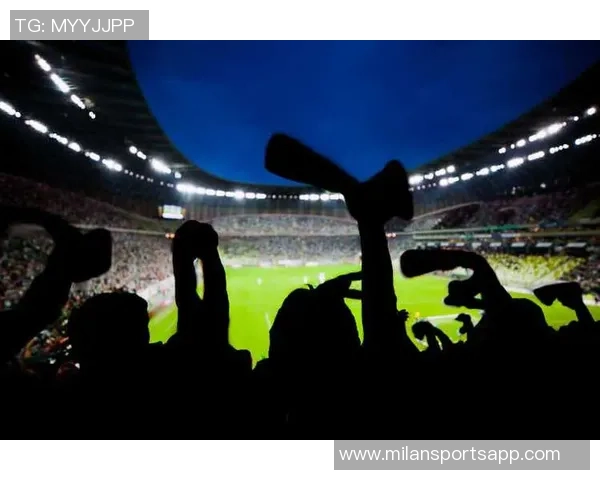 加利在热身时专注分析对手站位球迷欢呼未能分散他的注意力