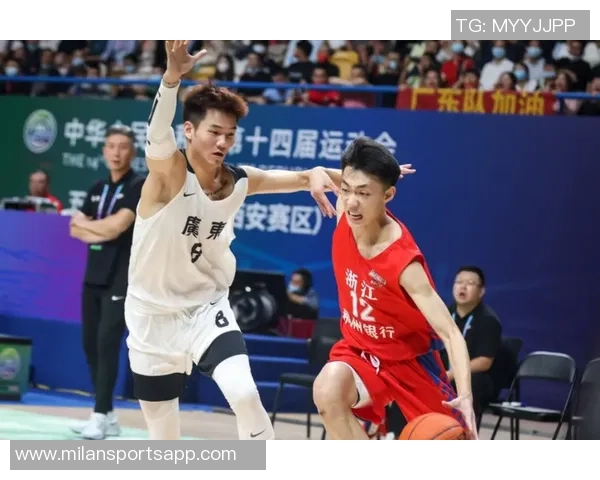 全能锋线沃特森状态火热近6场场均245分73板展现全面实力